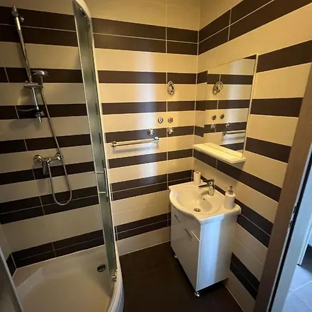 Appartement King 2 *